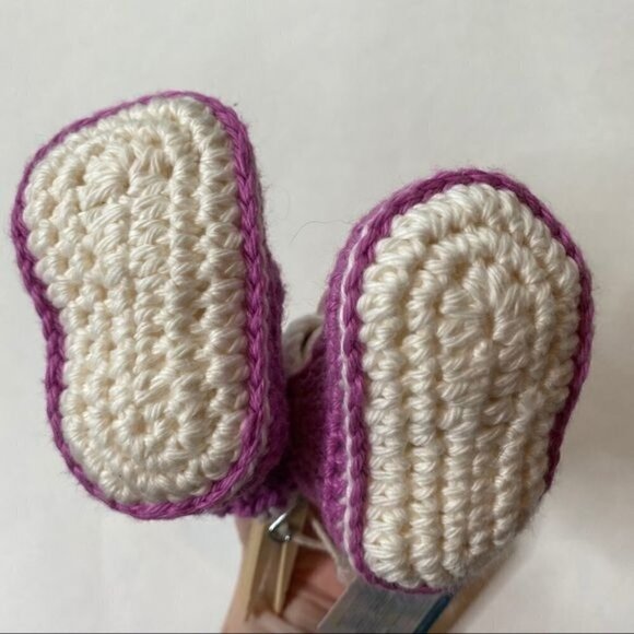Wee Booties Purple Crochet Hat & Booties NWT 3-6M - Picture 6 of 9